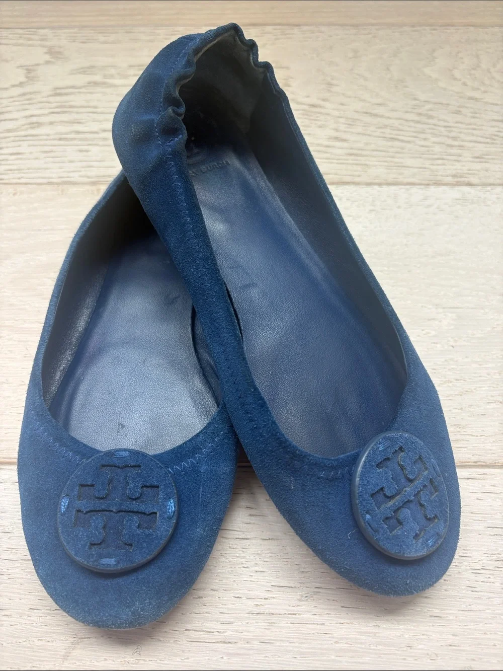 Tory Burch Navy Suede Logo Round-Toe Flats
